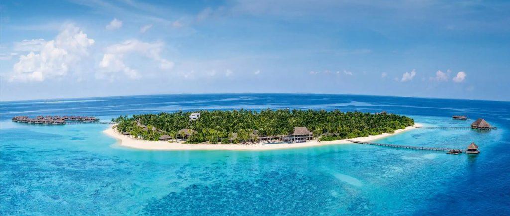maldives blue beach and island